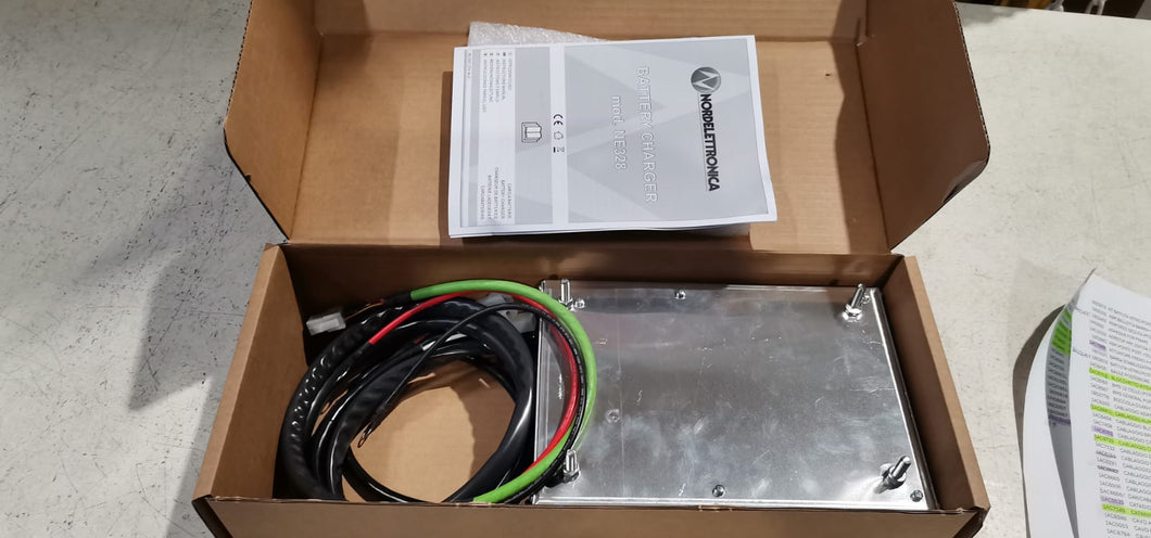1AC8666/10 - CARICABATTERIE 220V ON BOARD LITIO QUADRICICLO B2211